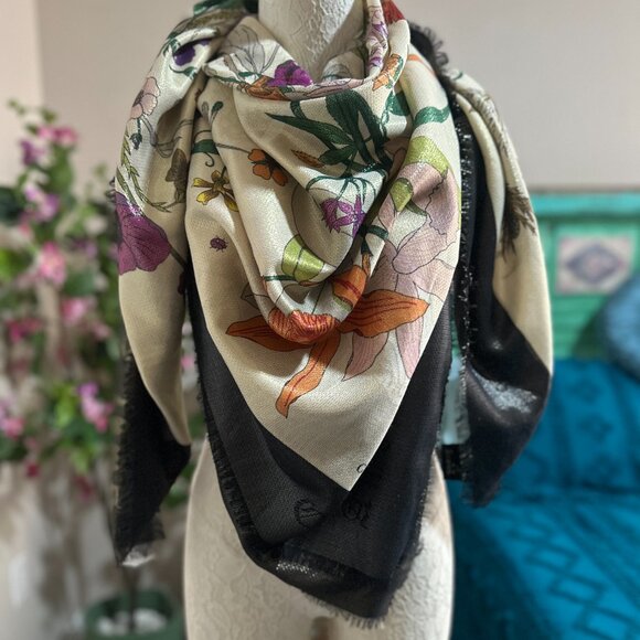 Gucci Wool Blanket Scarf - Large - Picture 1 of 14